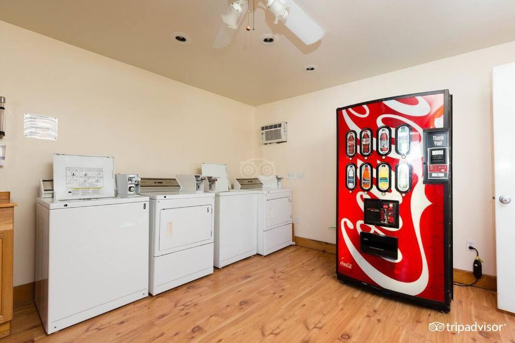 3 Bedroom Pool Playarea Campfire Cozy Apt Бар Харбор Экстерьер фото